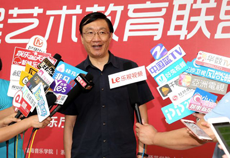 以科技之力，筑艺术传承之魂<br />：馗咝Ｔ冻桃帐踅逃似舳鞘皆猜淠