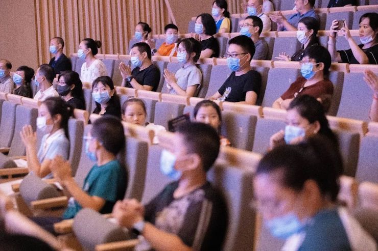 活动报道 | “科技助力，跨越时空”，小鹿纯子携手刘明康共享中日音乐盛宴